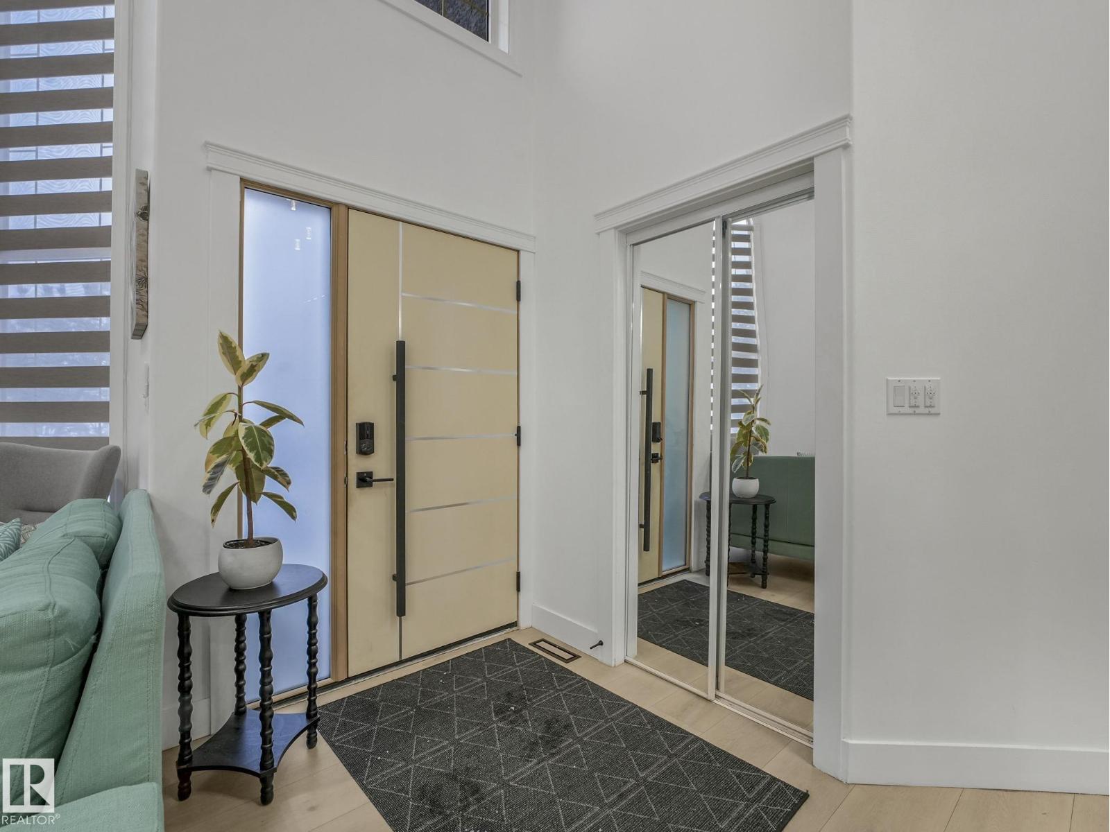 572 BUTTERWORTH WY NW, Edmonton