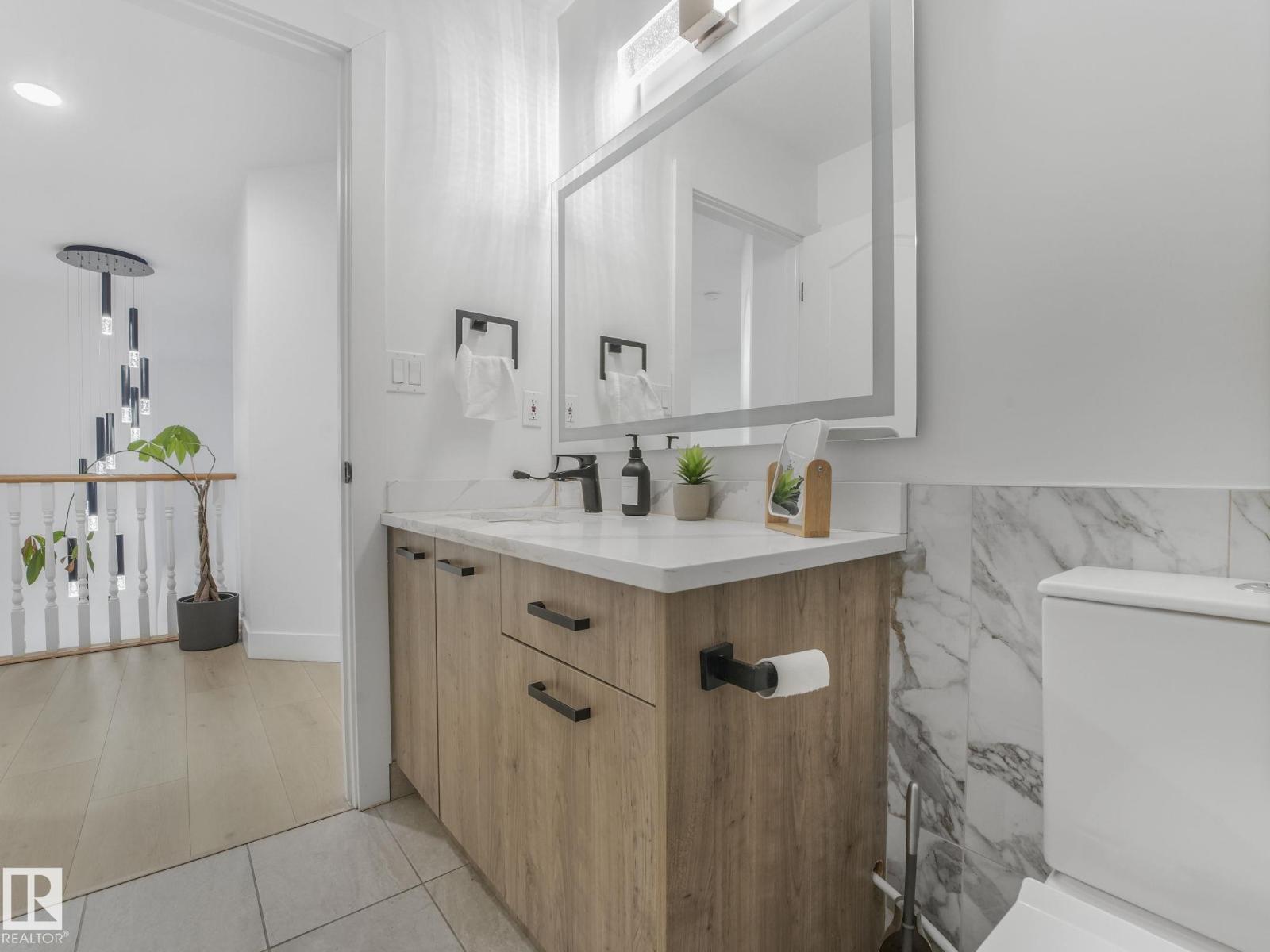 572 BUTTERWORTH WY NW, Edmonton