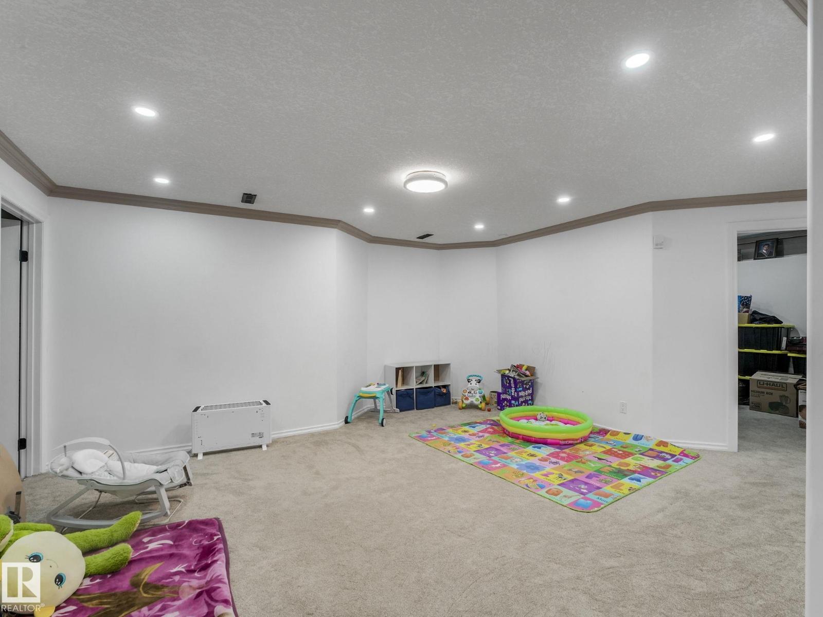 572 BUTTERWORTH WY NW, Edmonton