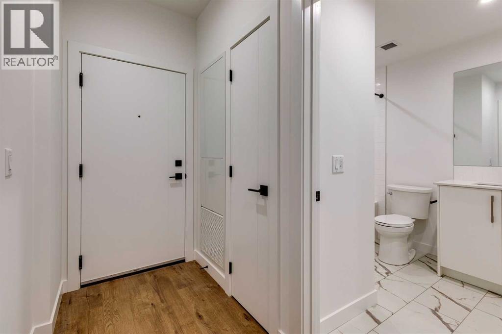 Single Family House for Sale in   A Street NW West Hillhurst Calgary 