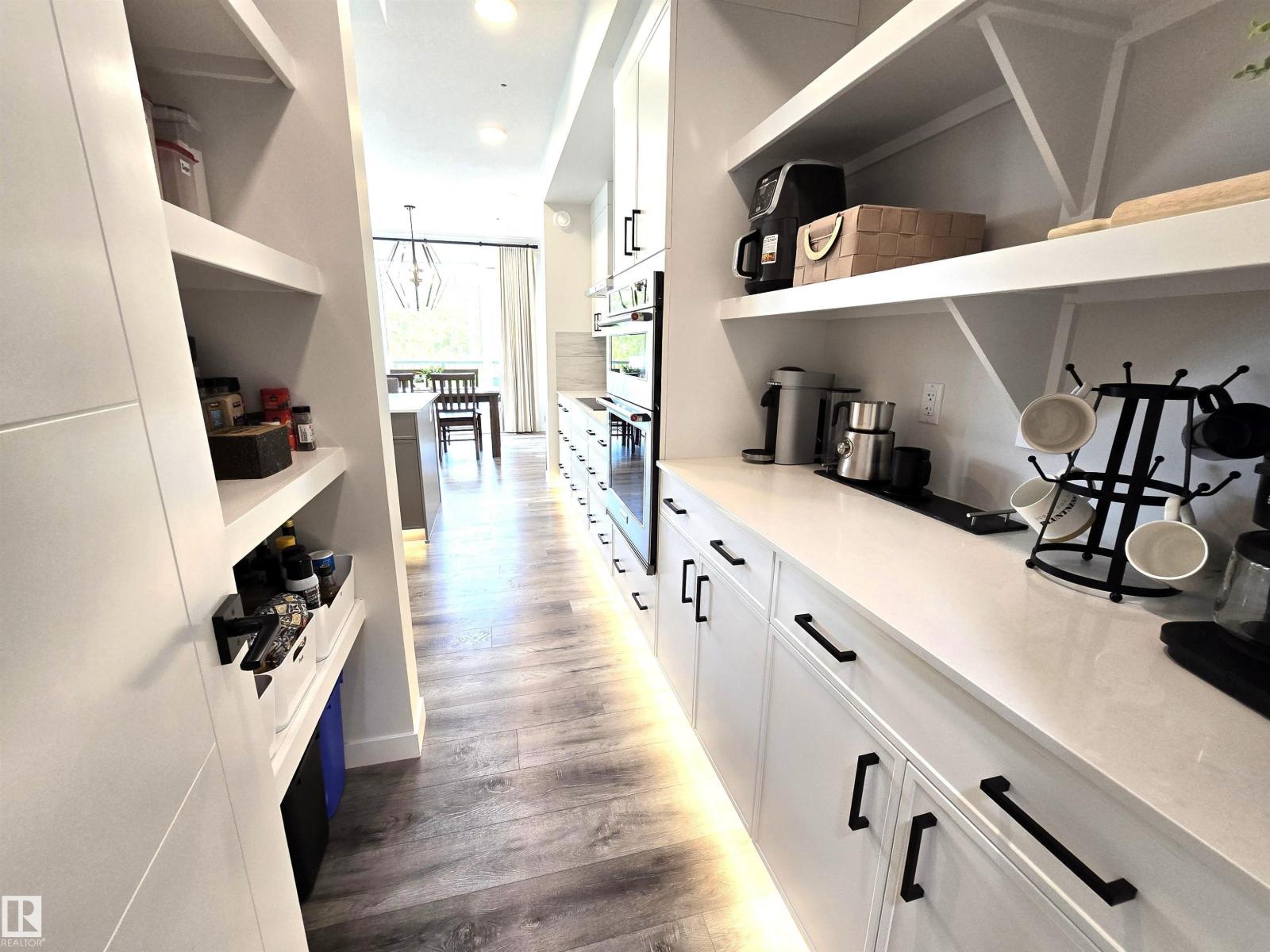 1663 ENRIGHT WY NW, Edmonton