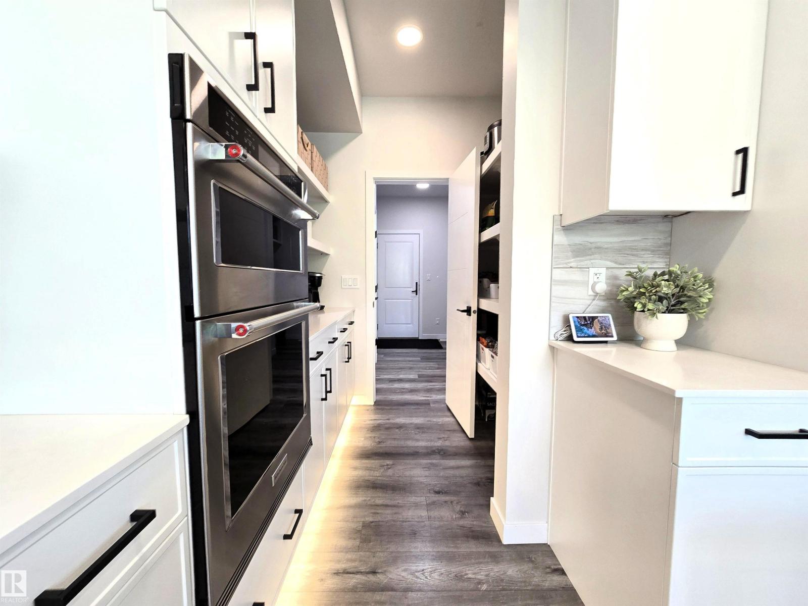 1663 ENRIGHT WY NW, Edmonton