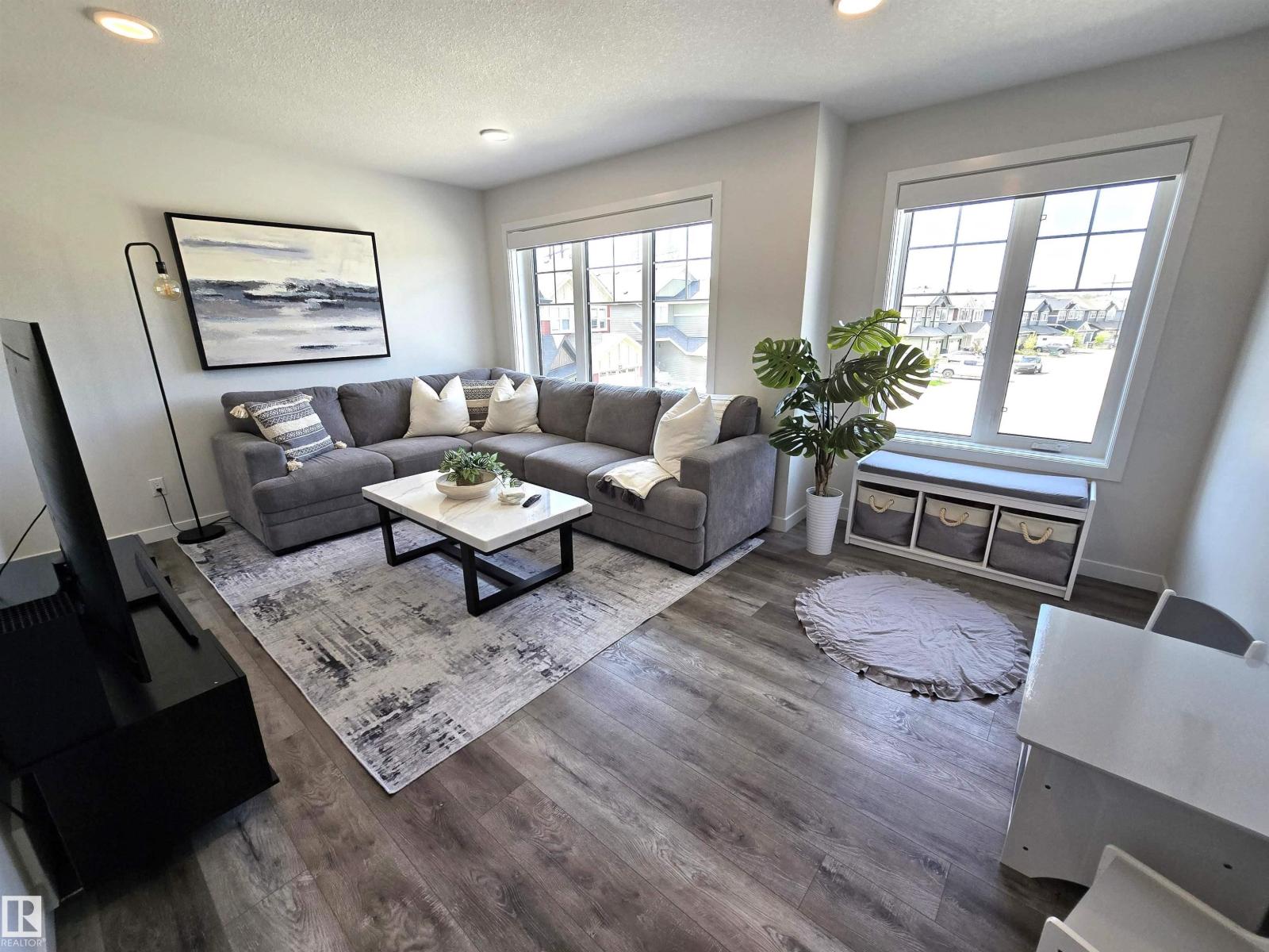 1663 ENRIGHT WY NW, Edmonton