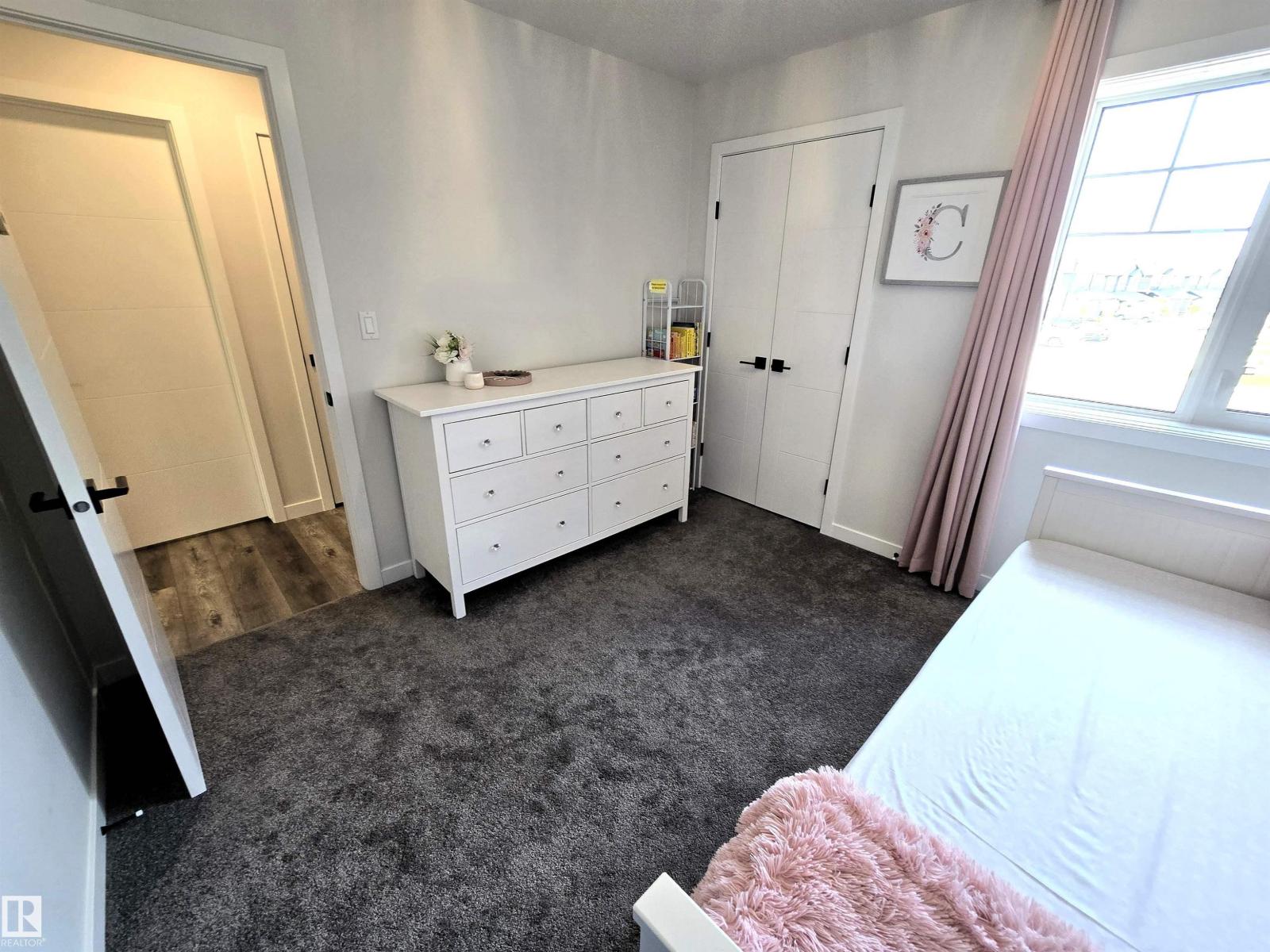 1663 ENRIGHT WY NW, Edmonton