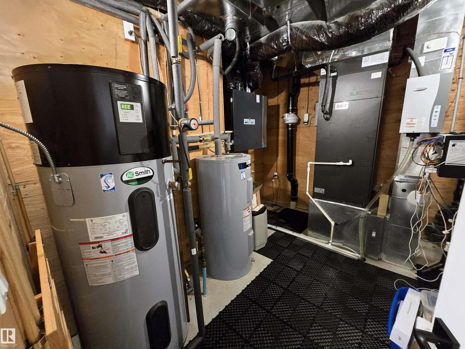 1663 ENRIGHT WY NW, Edmonton