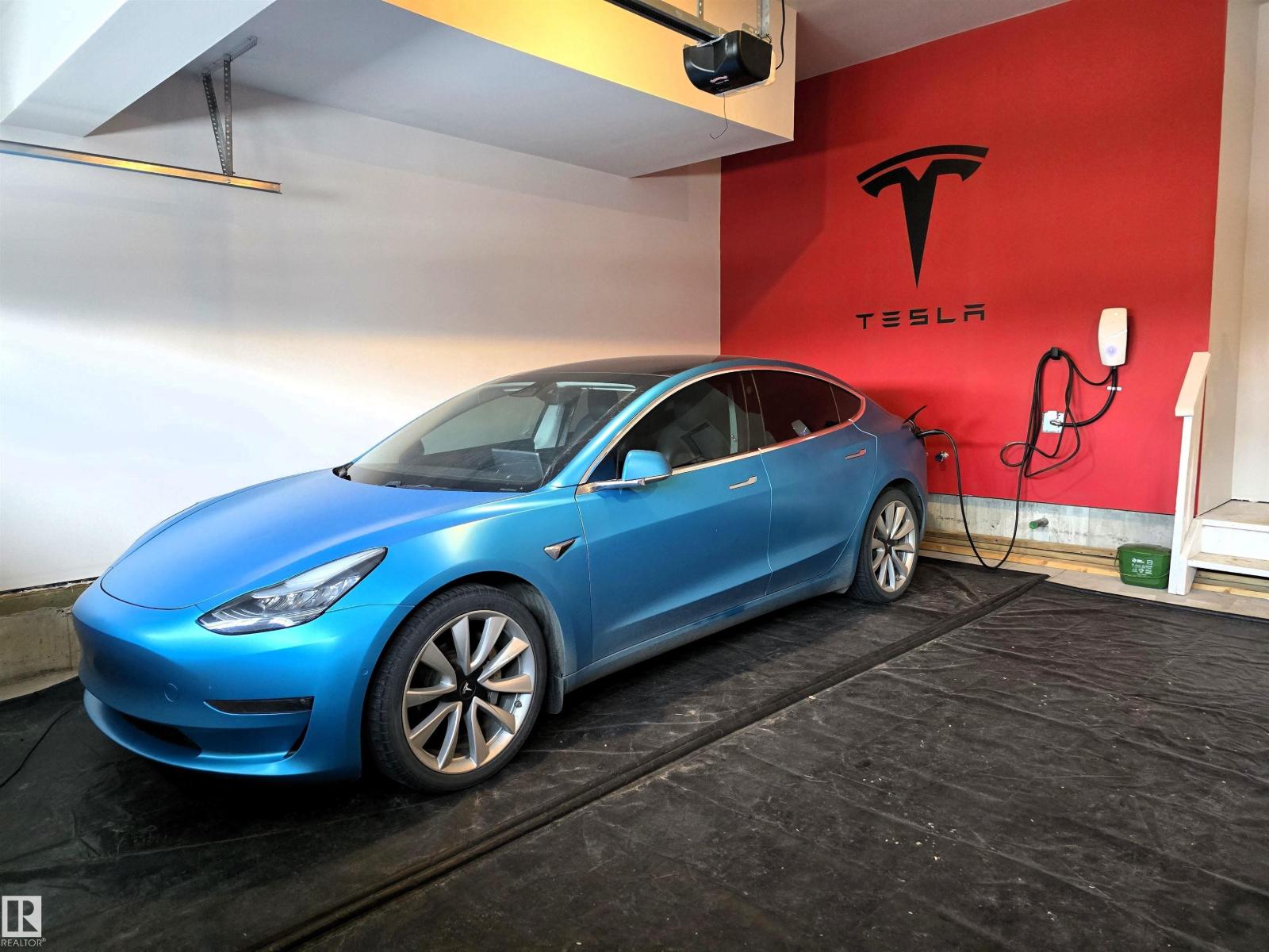 1663 ENRIGHT WY NW, Edmonton