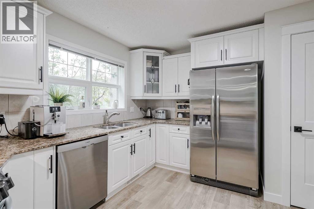 Single Family House for Sale in   Parkridge View SE Parkland Calgary 