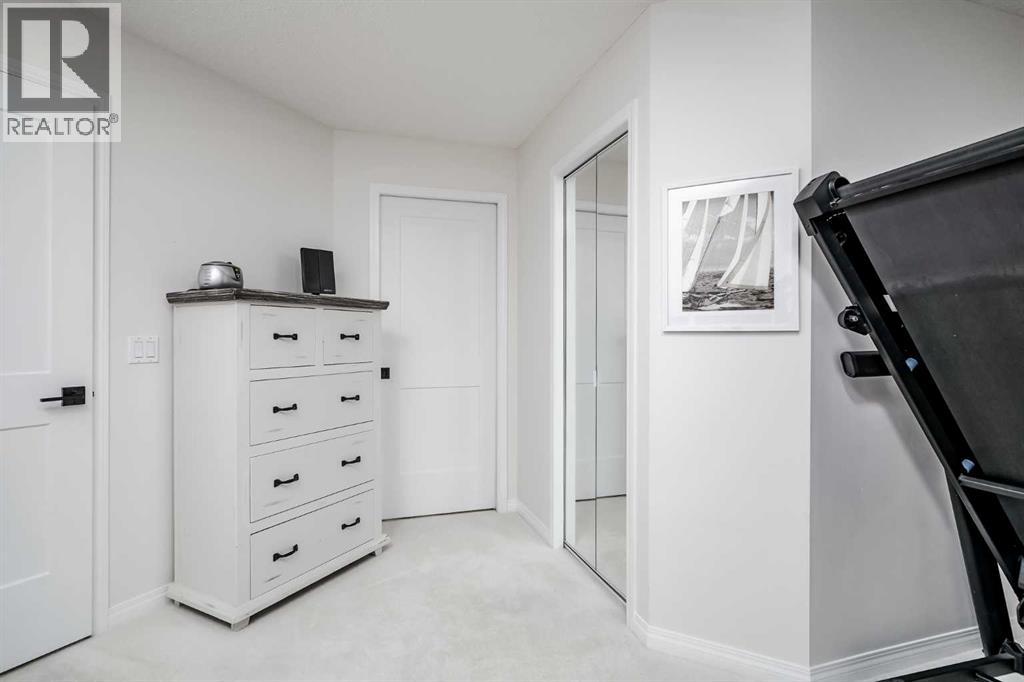 Single Family House for Sale in   Parkridge View SE Parkland Calgary 