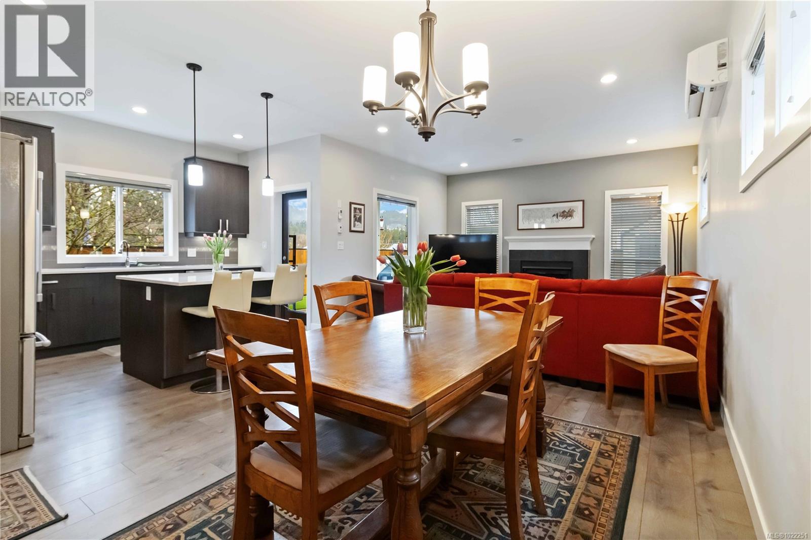 3499 Luxton Rd, Langford