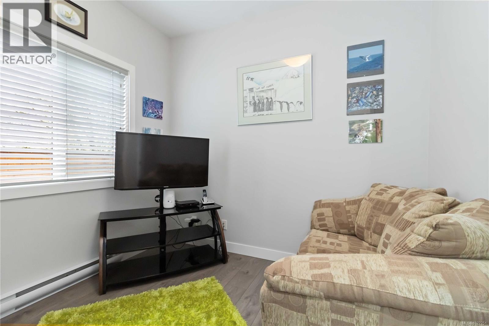 3499 Luxton Rd, Langford