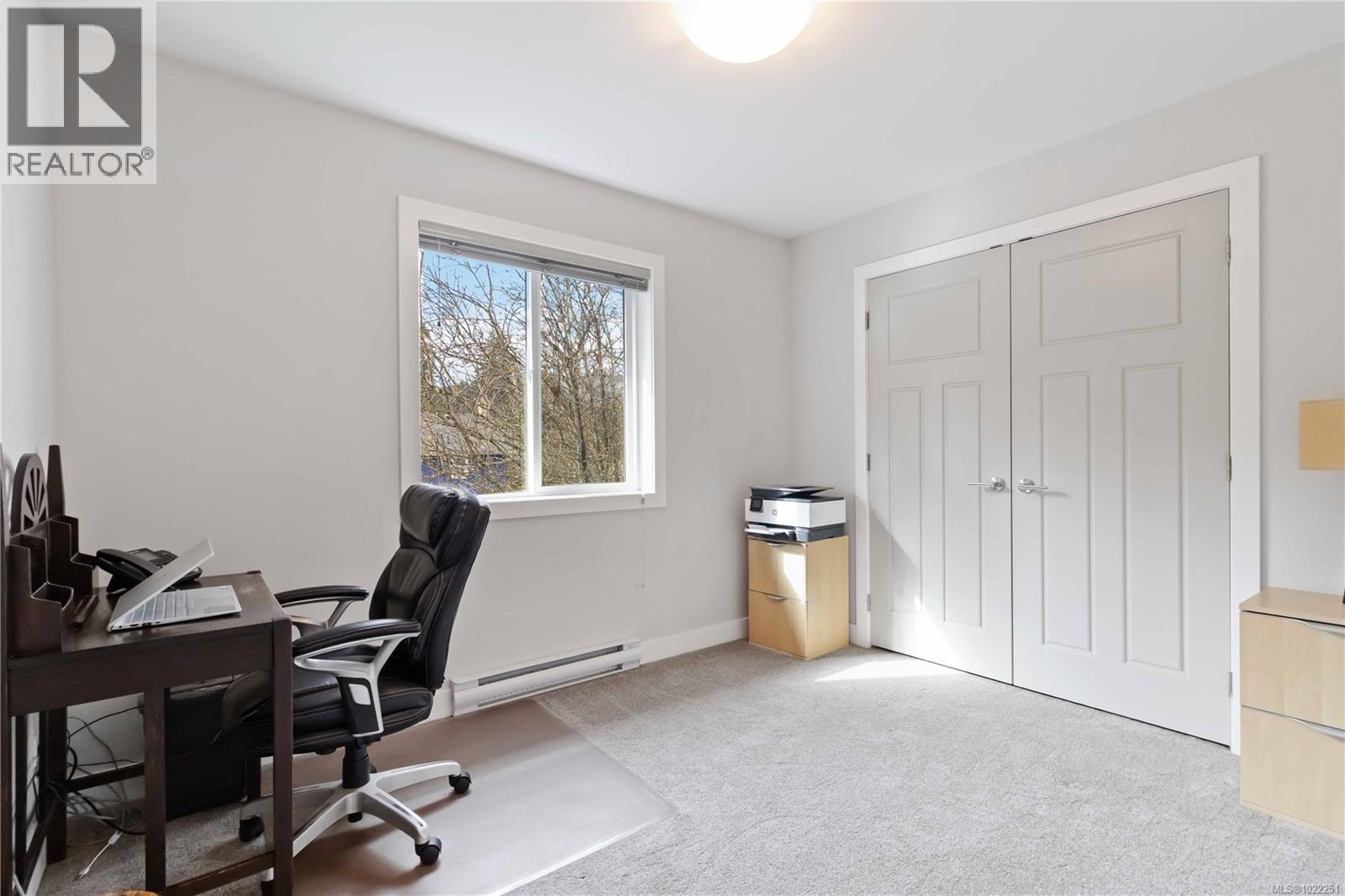 3499 Luxton Rd, Langford