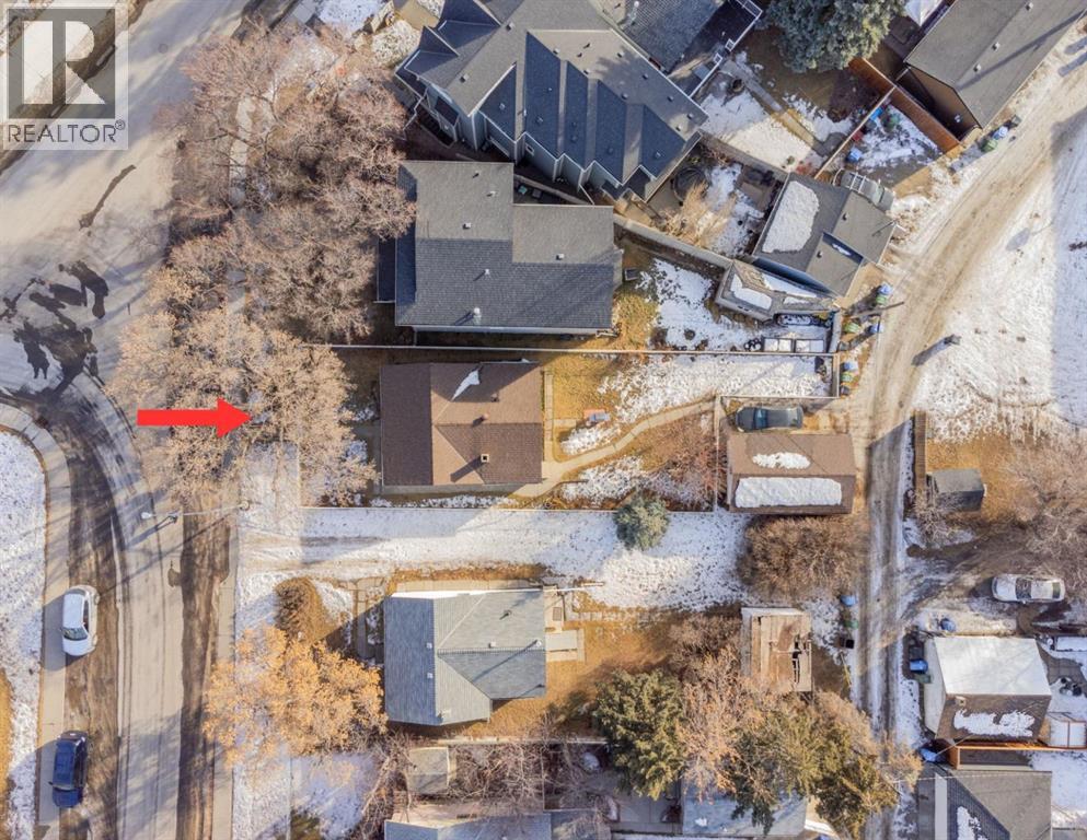 Single Family House Bungalow for Sale in   Avenue NW Montgomery Calgary 