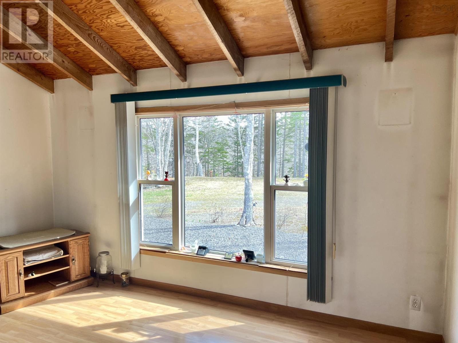 Property 16 of 49 of Old Mulgrave Road