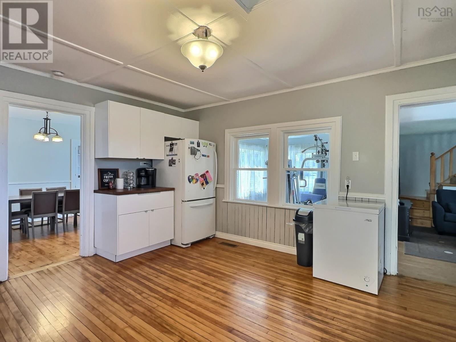 Property 3 of 13 of 1429 East Prince Street