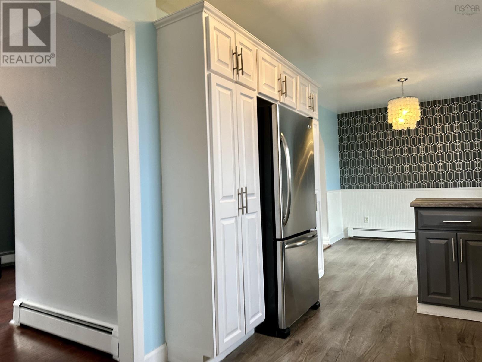 Property 13 of 46 of 261 Cottage Road