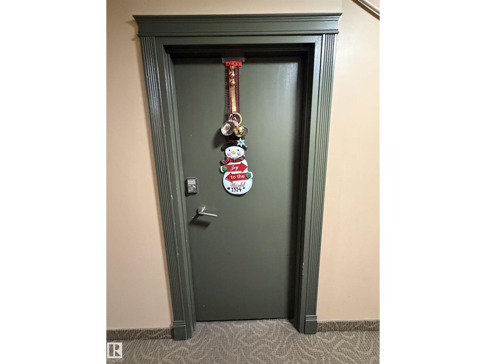 #1314 13910 Stony Plain RD NW, Edmonton