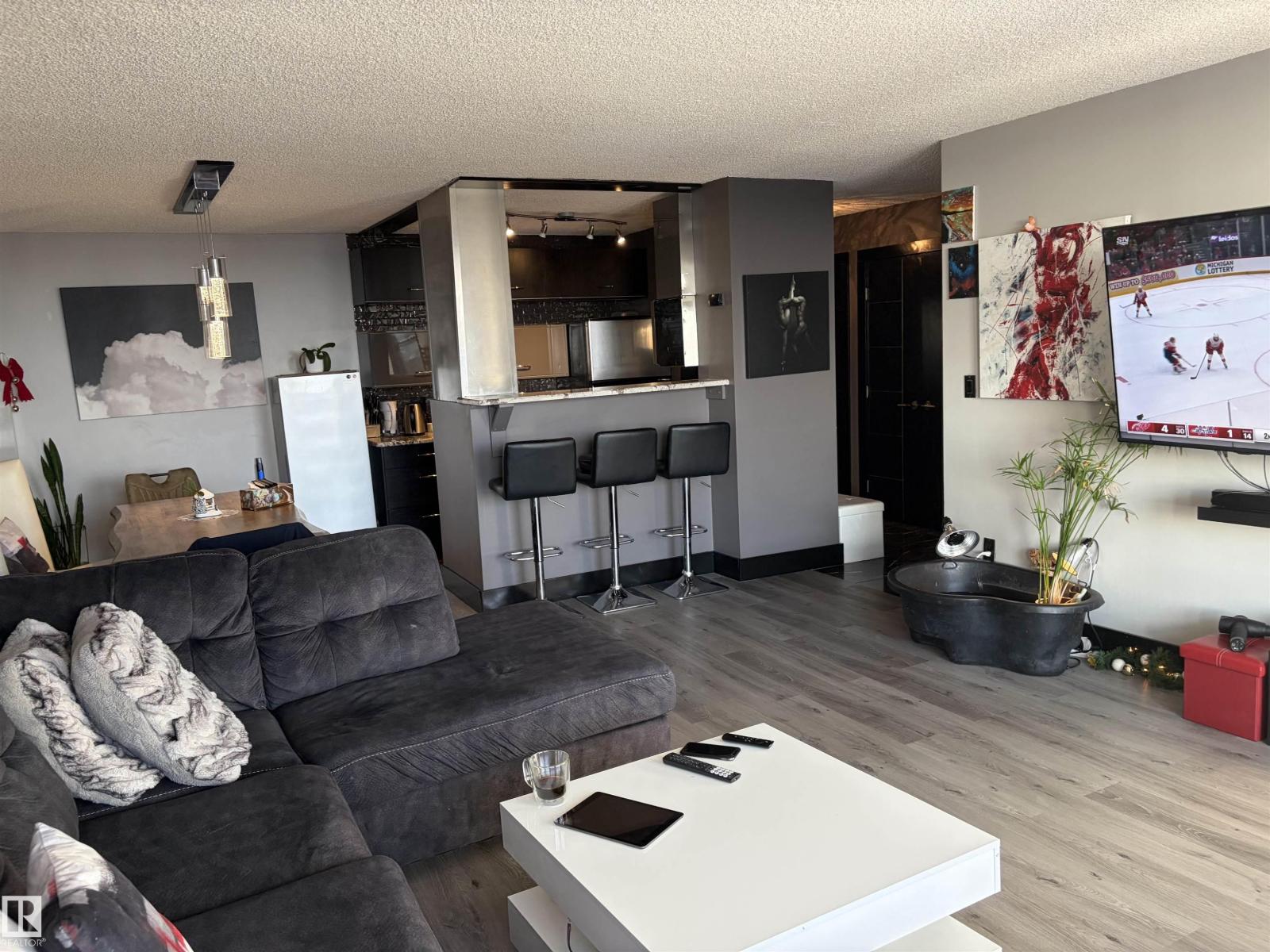 #1314 13910 Stony Plain RD NW, Edmonton