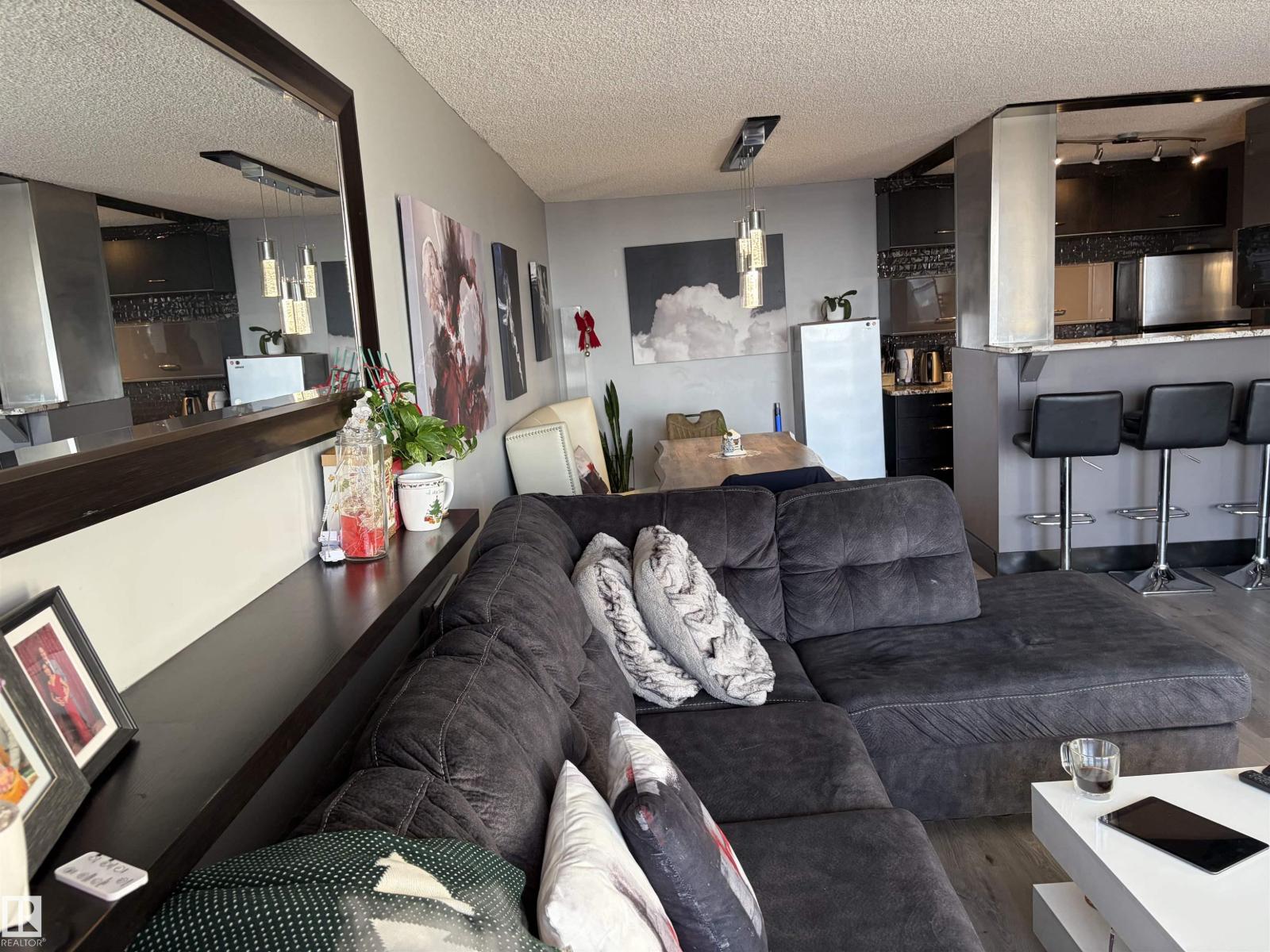 #1314 13910 Stony Plain RD NW, Edmonton