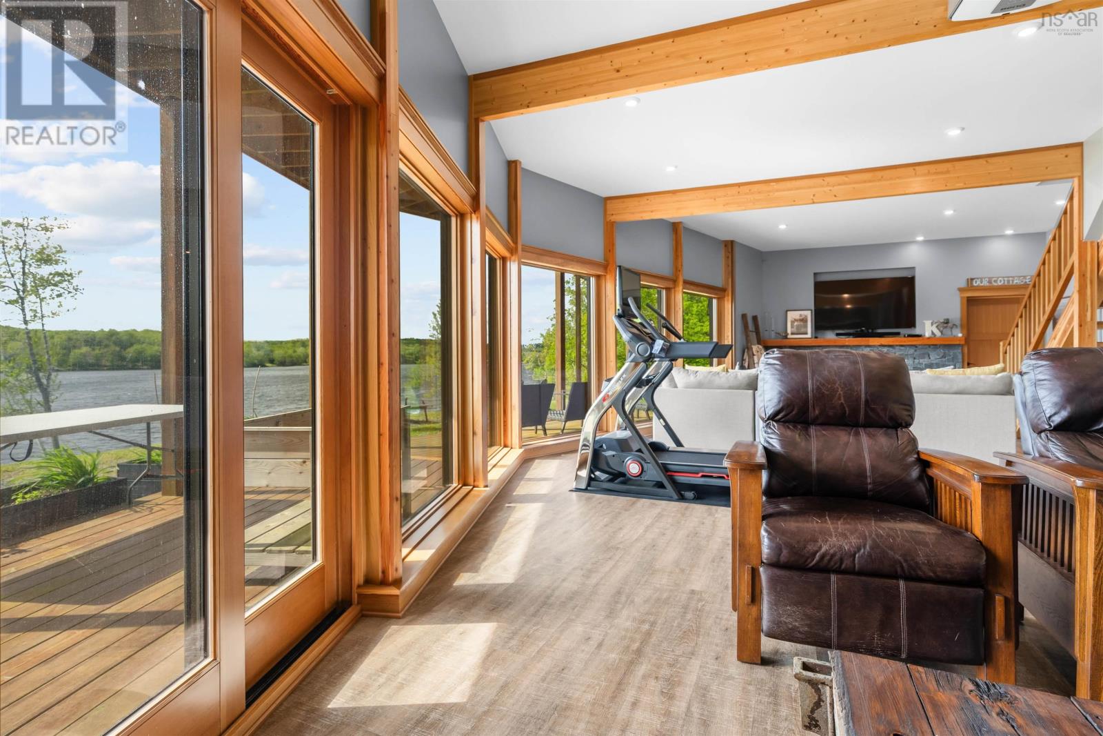 Property 39 of 52 of 16 Sunset Lane