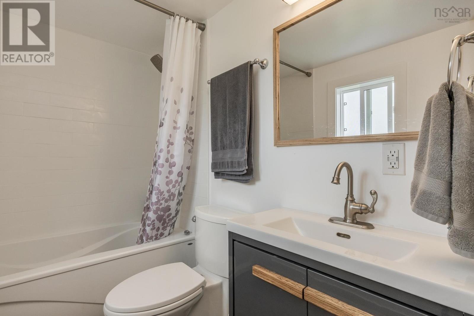 Property 30 of 49 of 239 Brinton Road