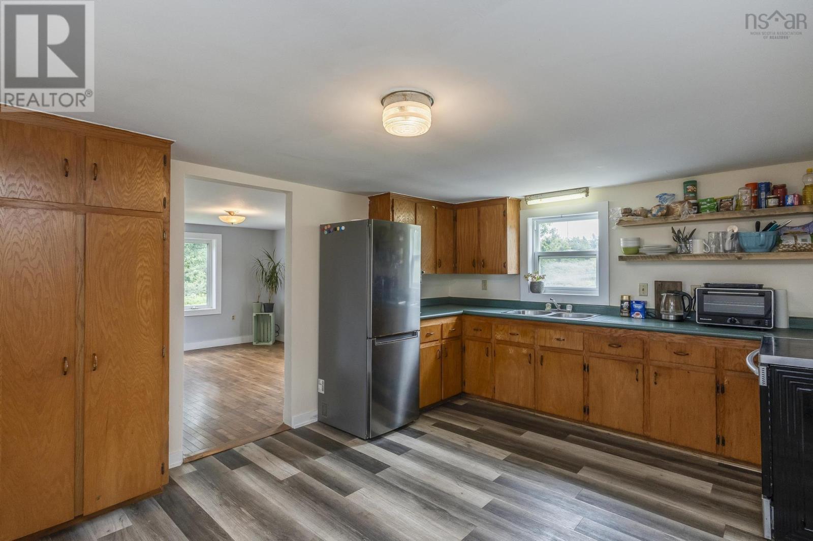 Property 24 of 49 of 239 Brinton Road