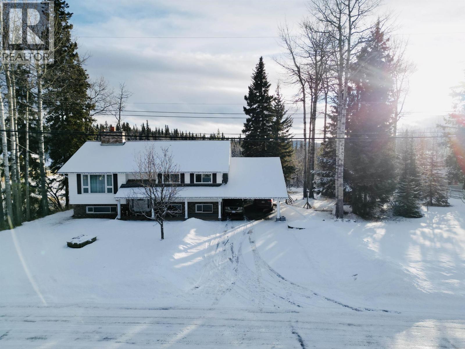 536 5TH Avenue, Burns Lake