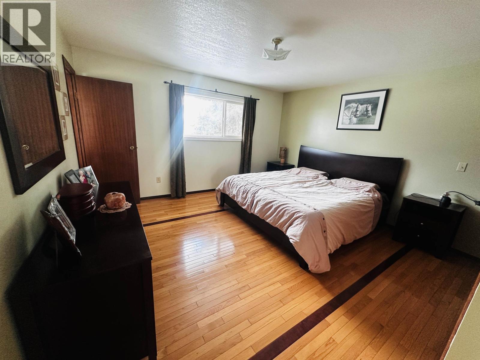 536 5TH Avenue, Burns Lake