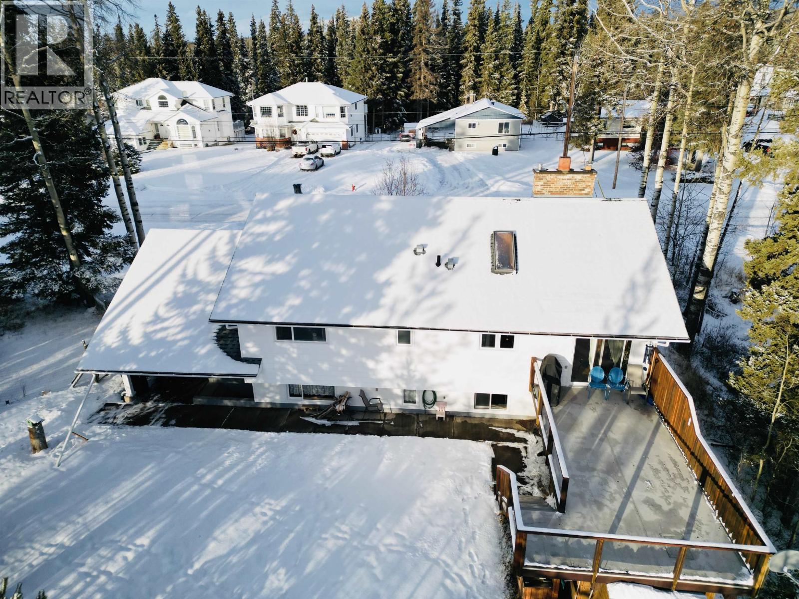 536 5TH Avenue, Burns Lake