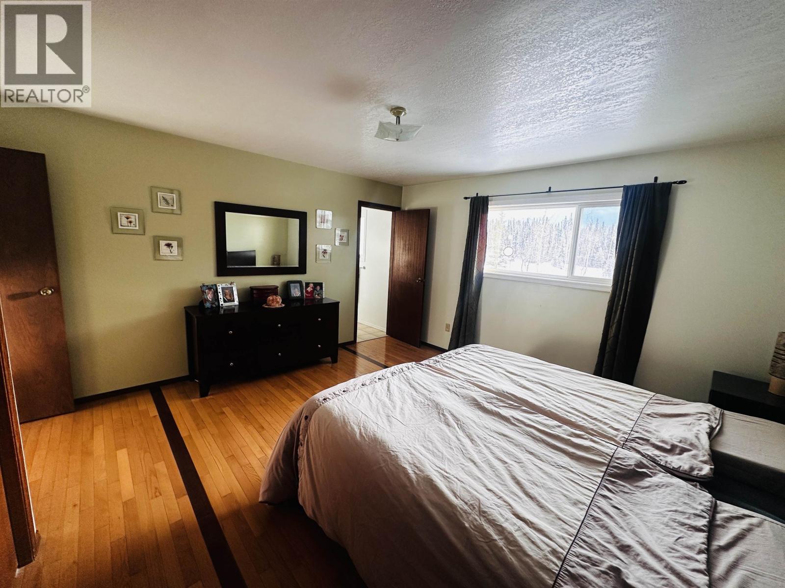 536 5TH Avenue, Burns Lake