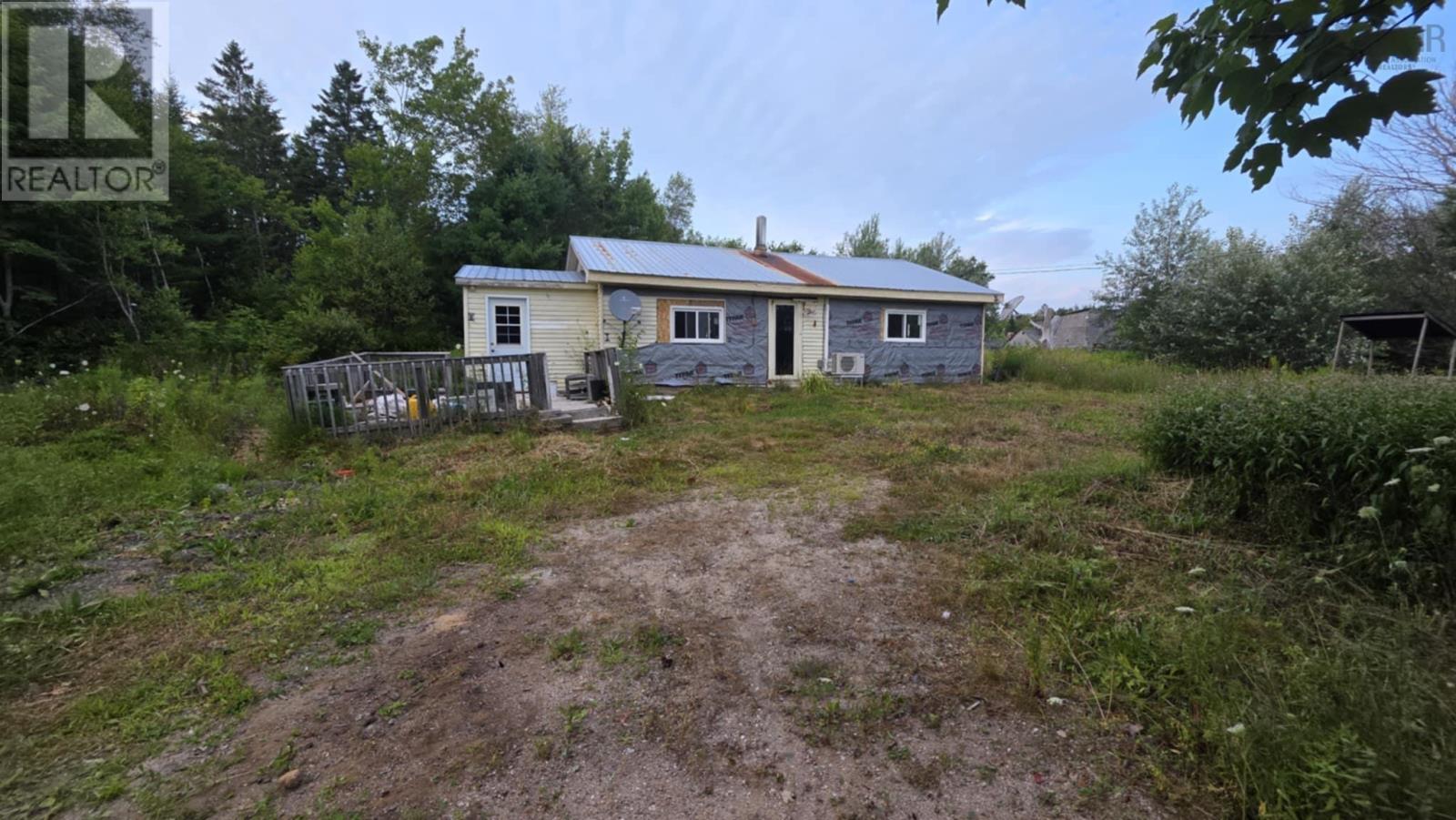 Property 16 of 16 of 5755 West Dalhousie Road