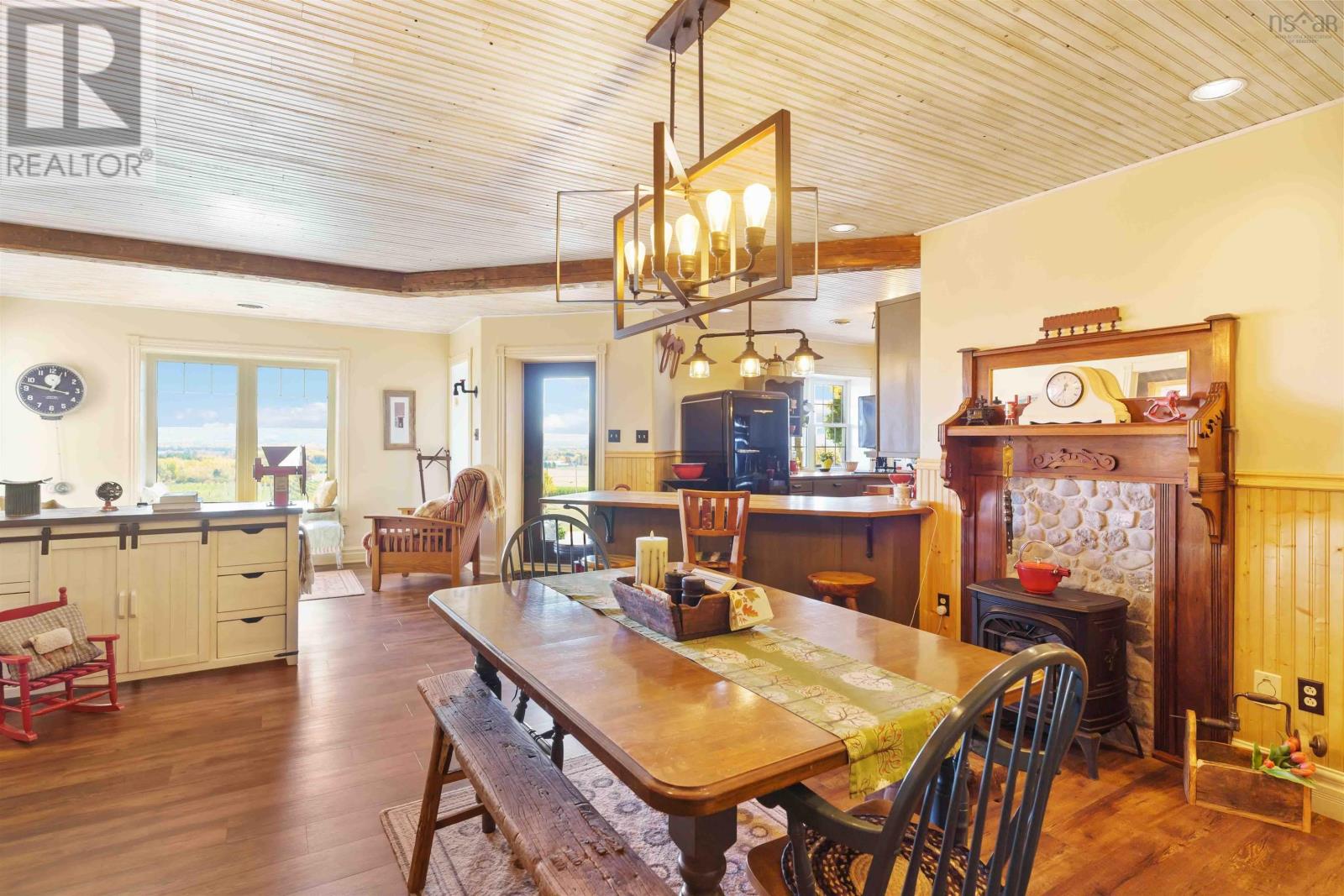 Property 12 of 50 of 325 Thorpe Road