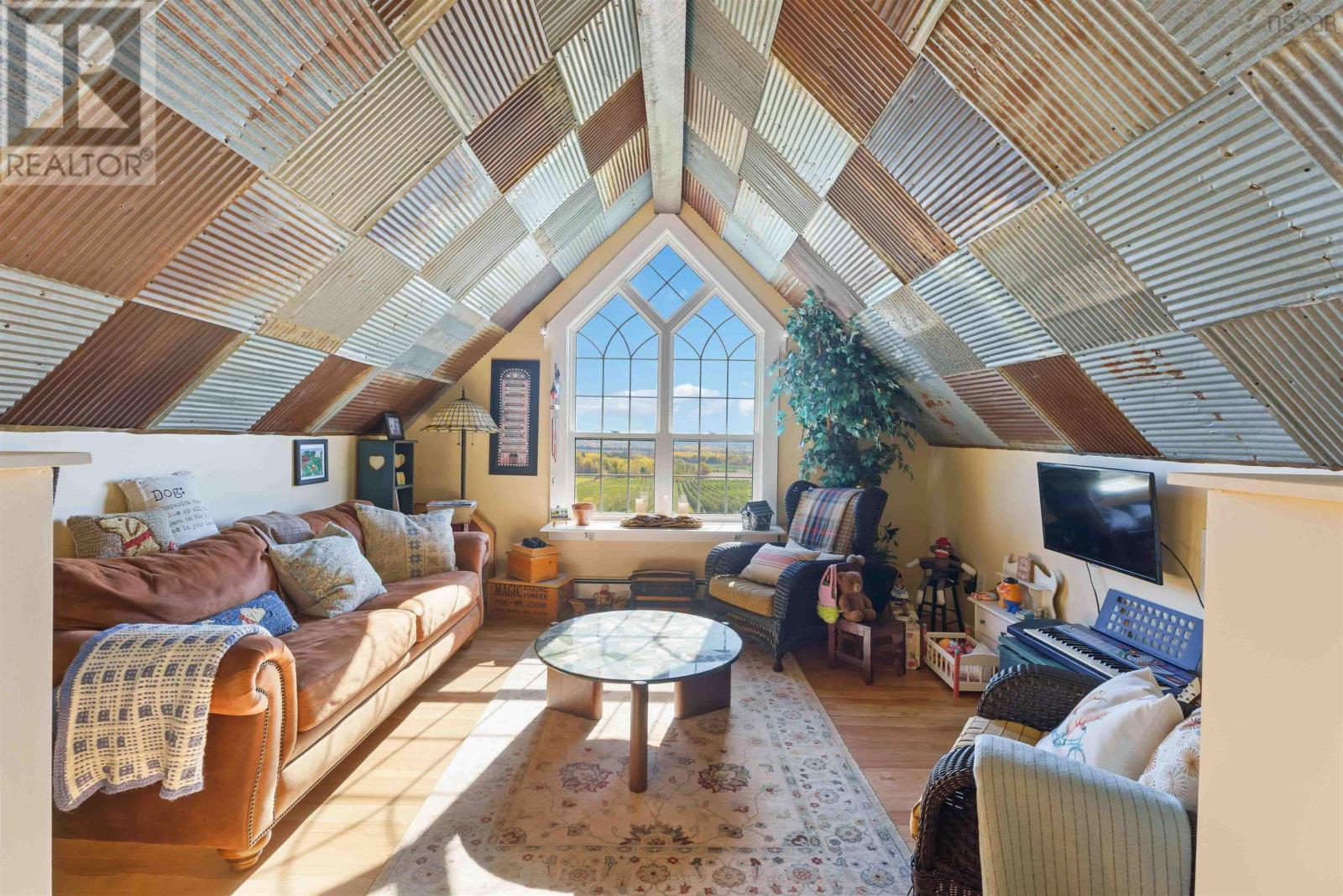 Property 27 of 50 of 325 Thorpe Road