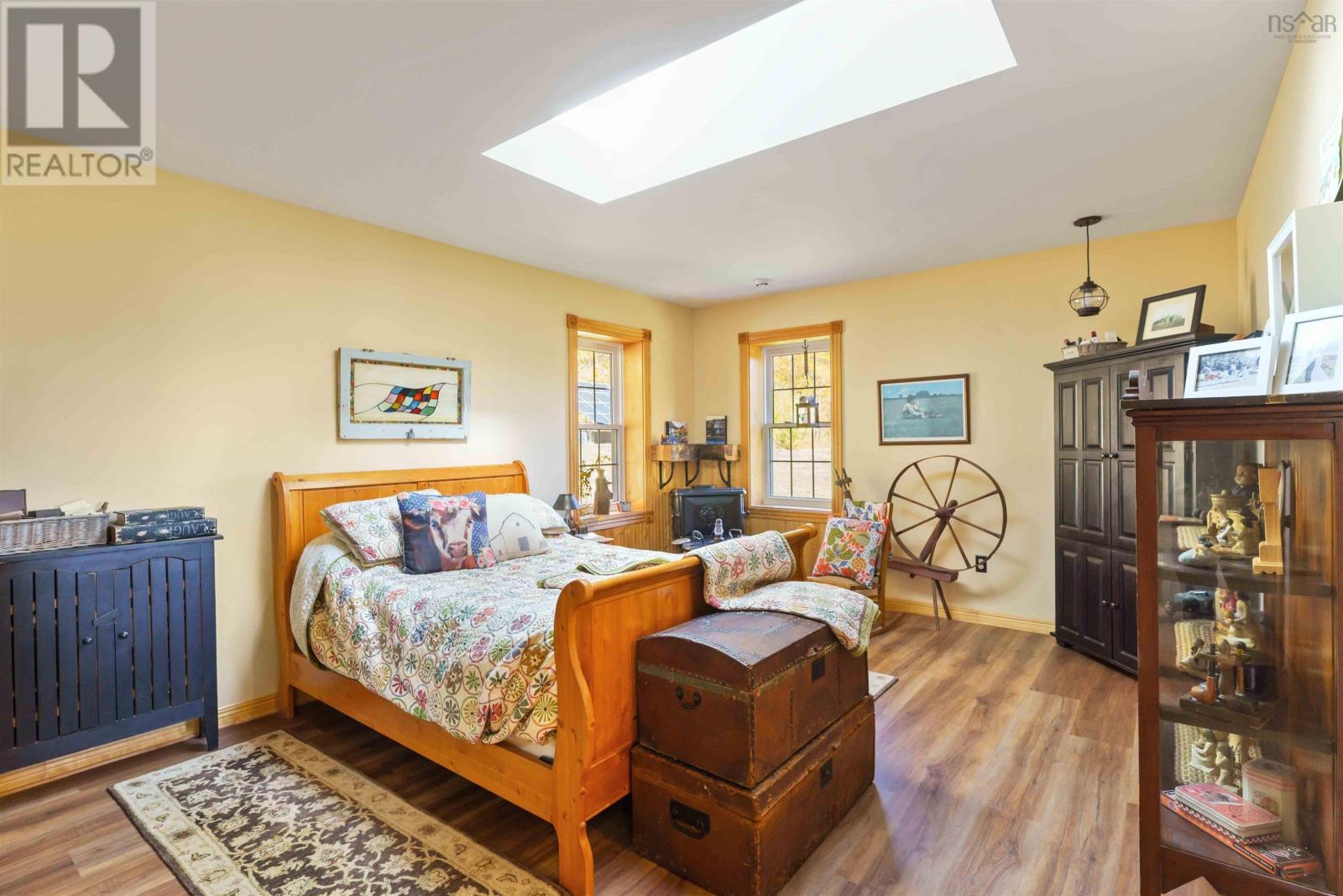 Property 17 of 50 of 325 Thorpe Road