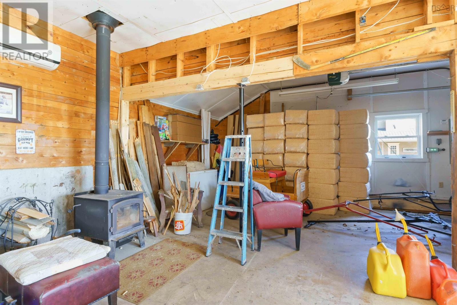 Property 34 of 50 of 325 Thorpe Road