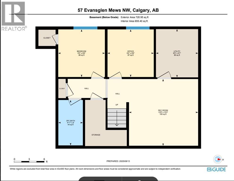 Single Family House for Sale in  Evansglen Mews NW Evanston Calgary 