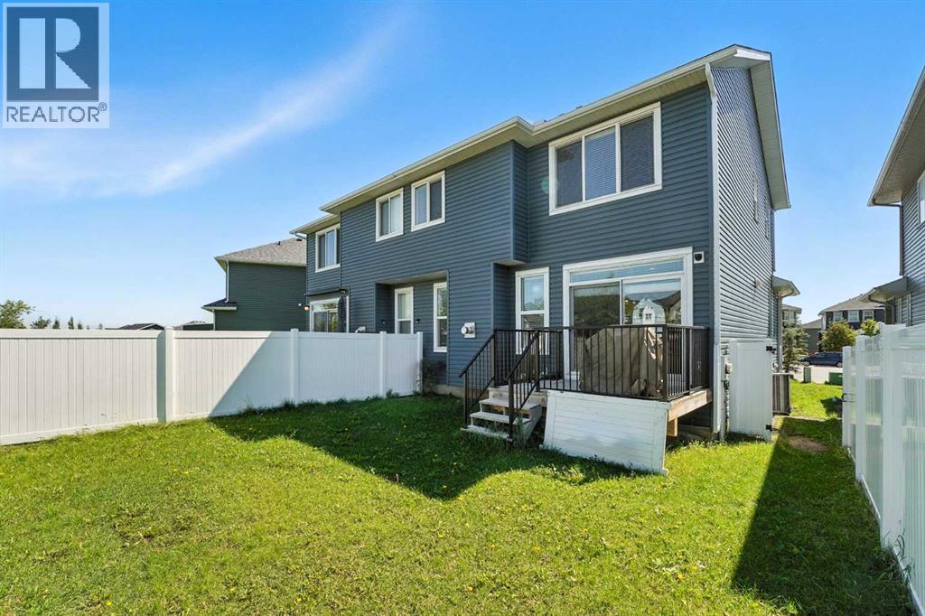 Single Family House for Sale in  Evansglen Mews NW Evanston Calgary 