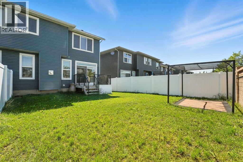 Single Family House for Sale in  Evansglen Mews NW Evanston Calgary 