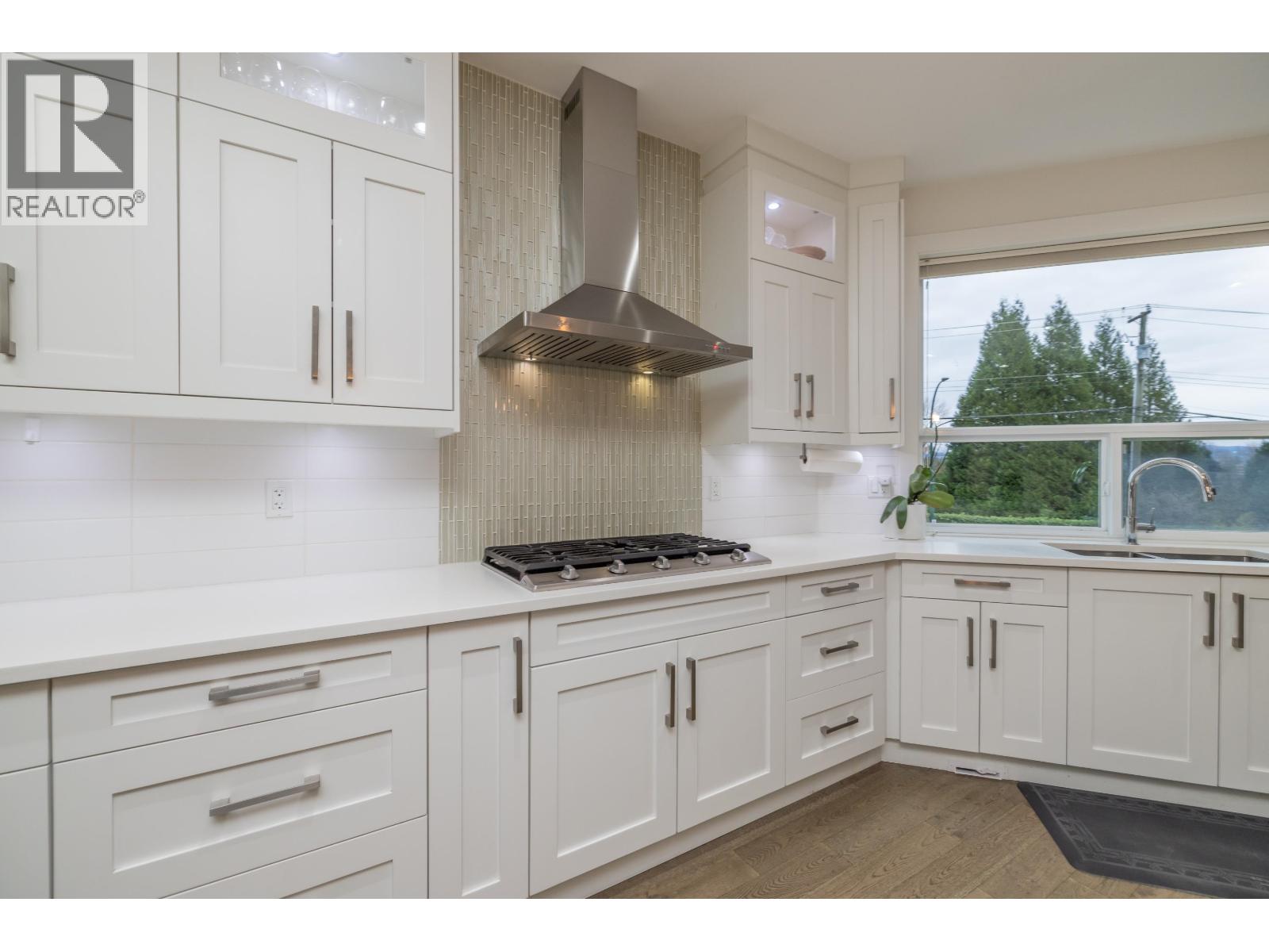 1025 RANCH PARK WAY, Coquitlam