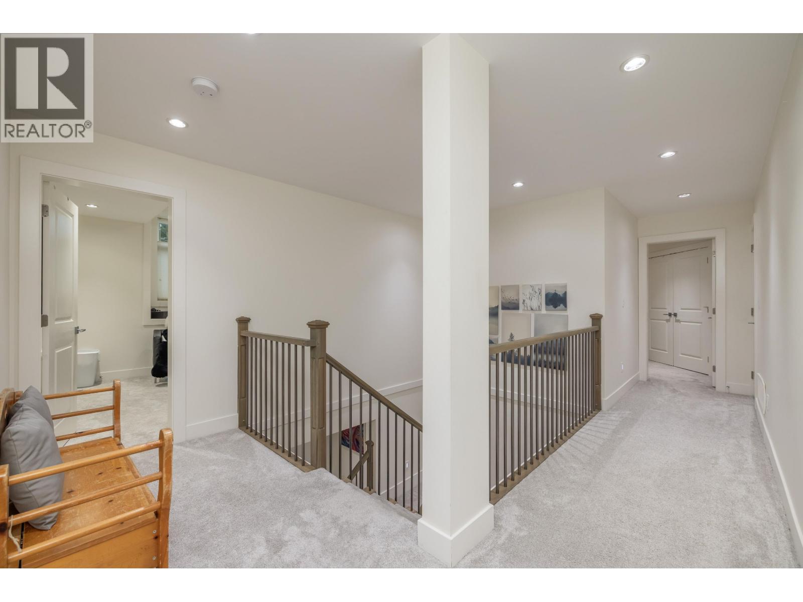 1025 RANCH PARK WAY, Coquitlam