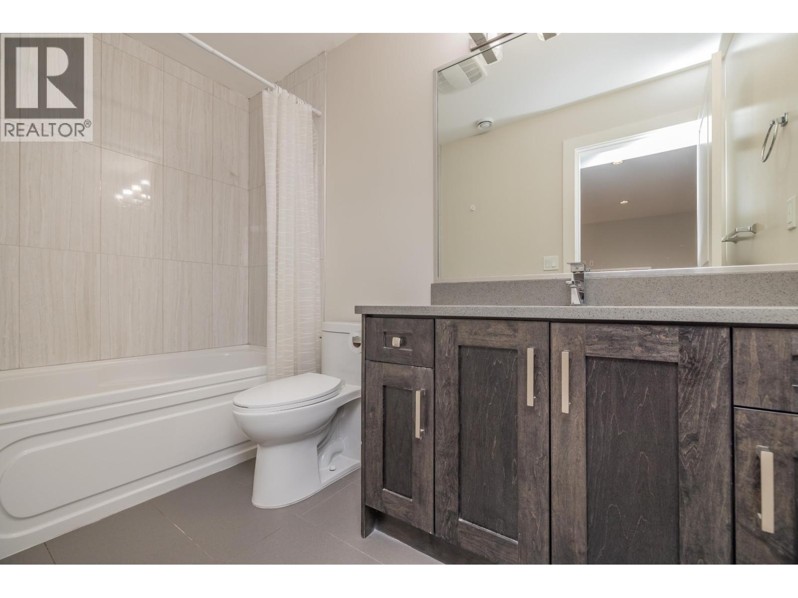 1025 RANCH PARK WAY, Coquitlam