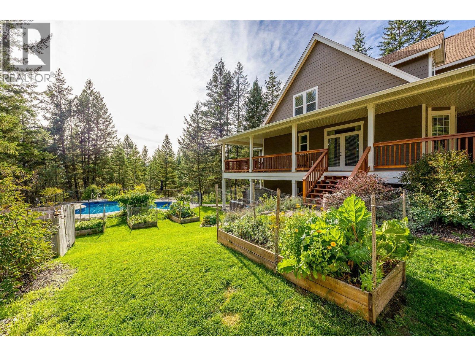 192 Louie View Drive, Lumby