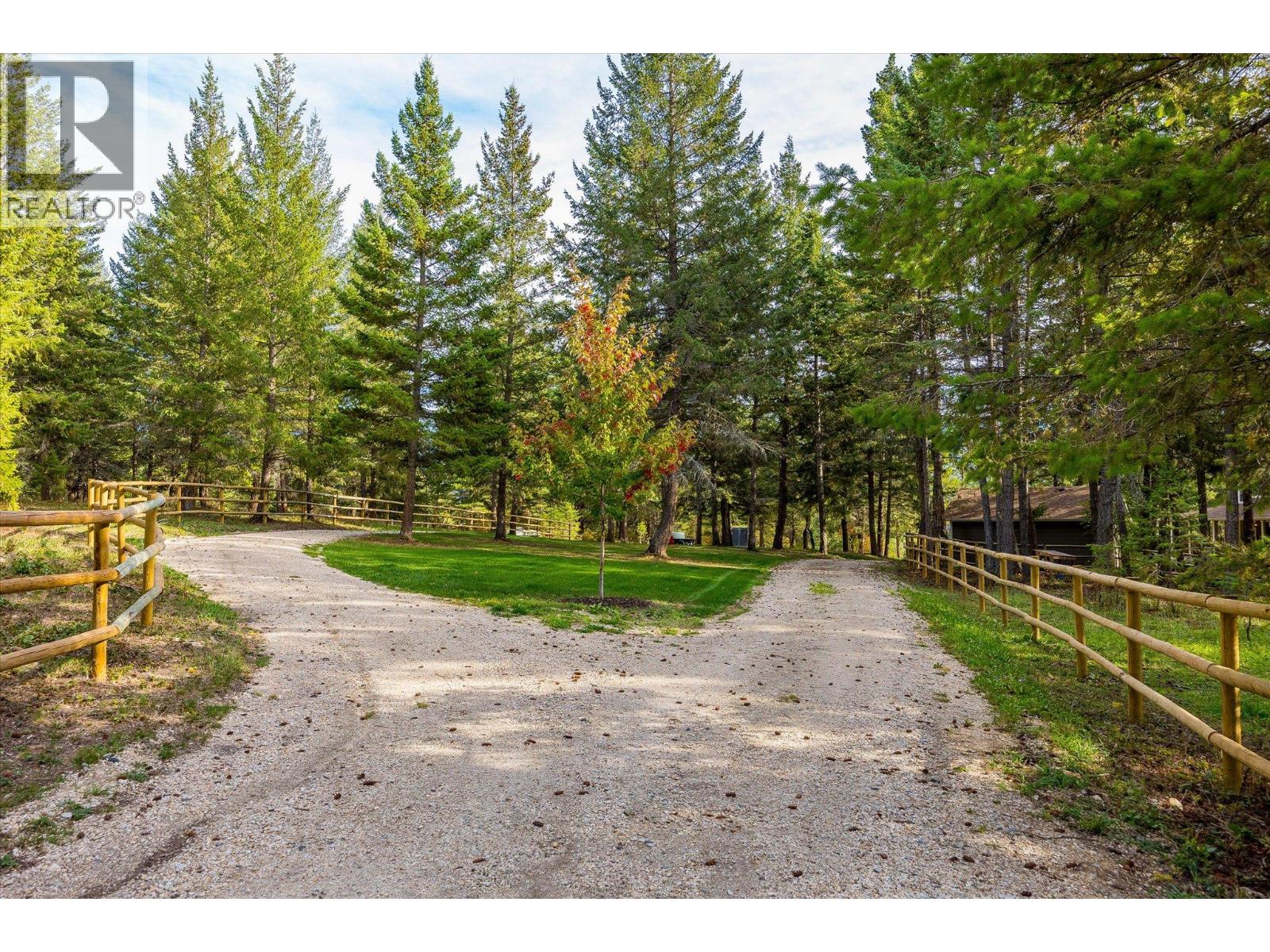 192 Louie View Drive, Lumby