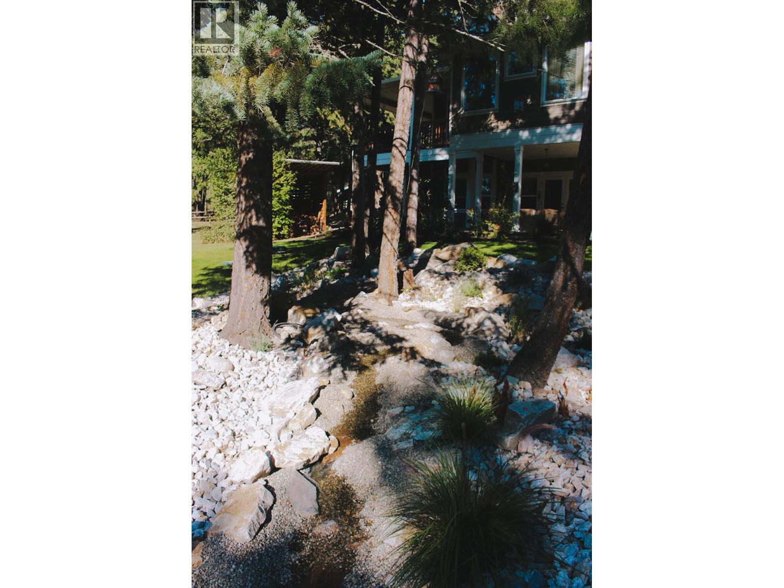 192 Louie View Drive, Lumby