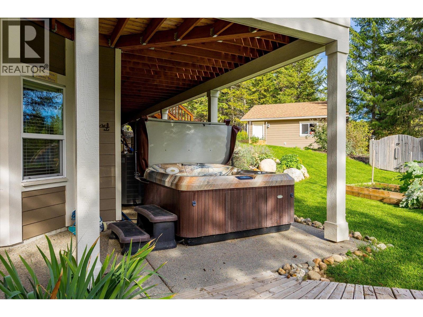 192 Louie View Drive, Lumby