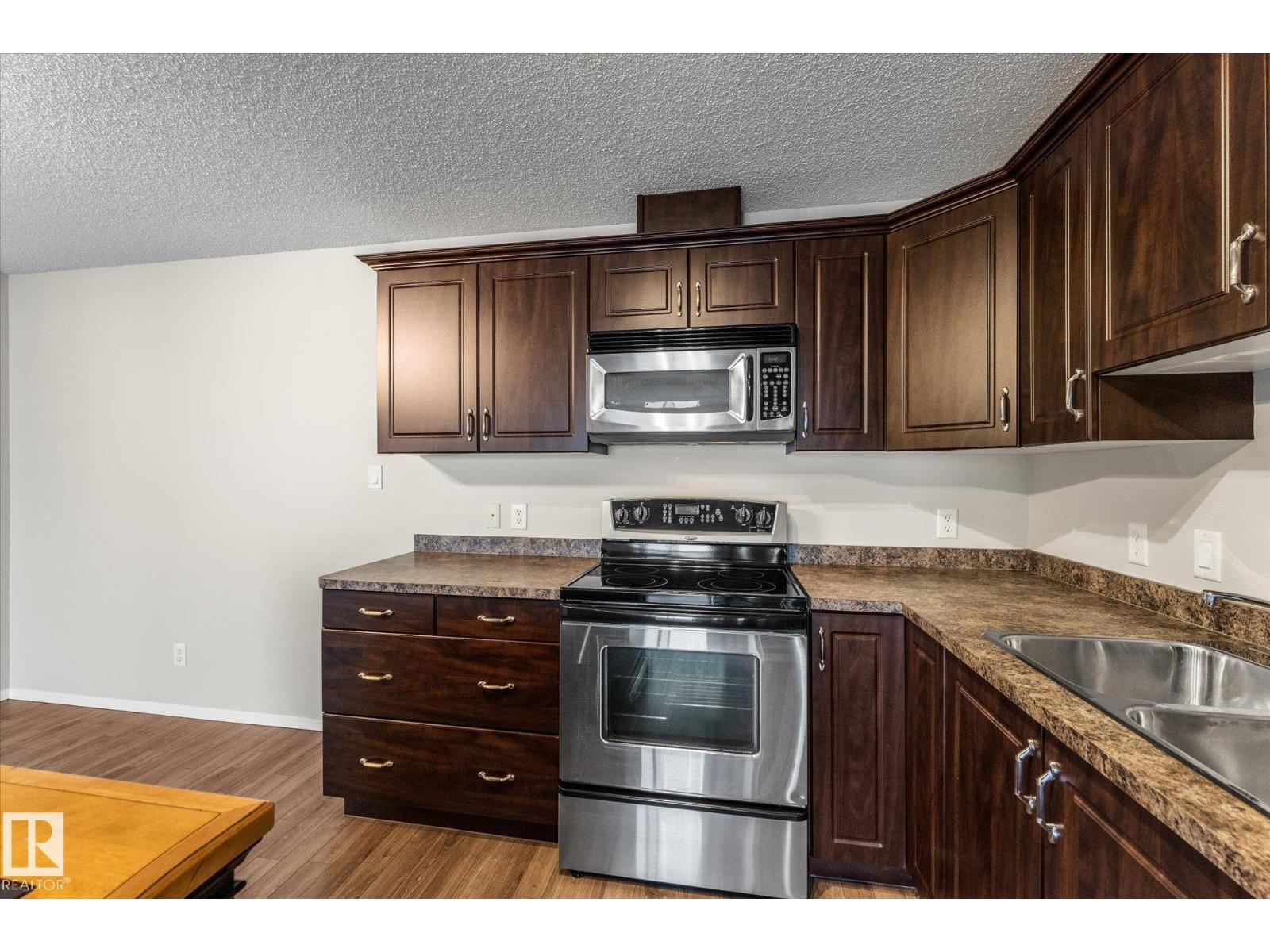 #409 16035 132 ST NW, Edmonton