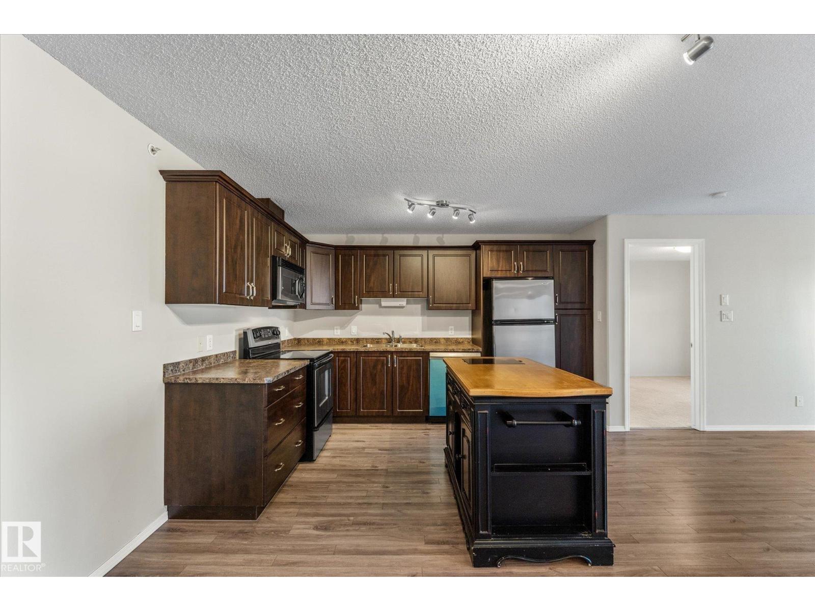 #409 16035 132 ST NW, Edmonton