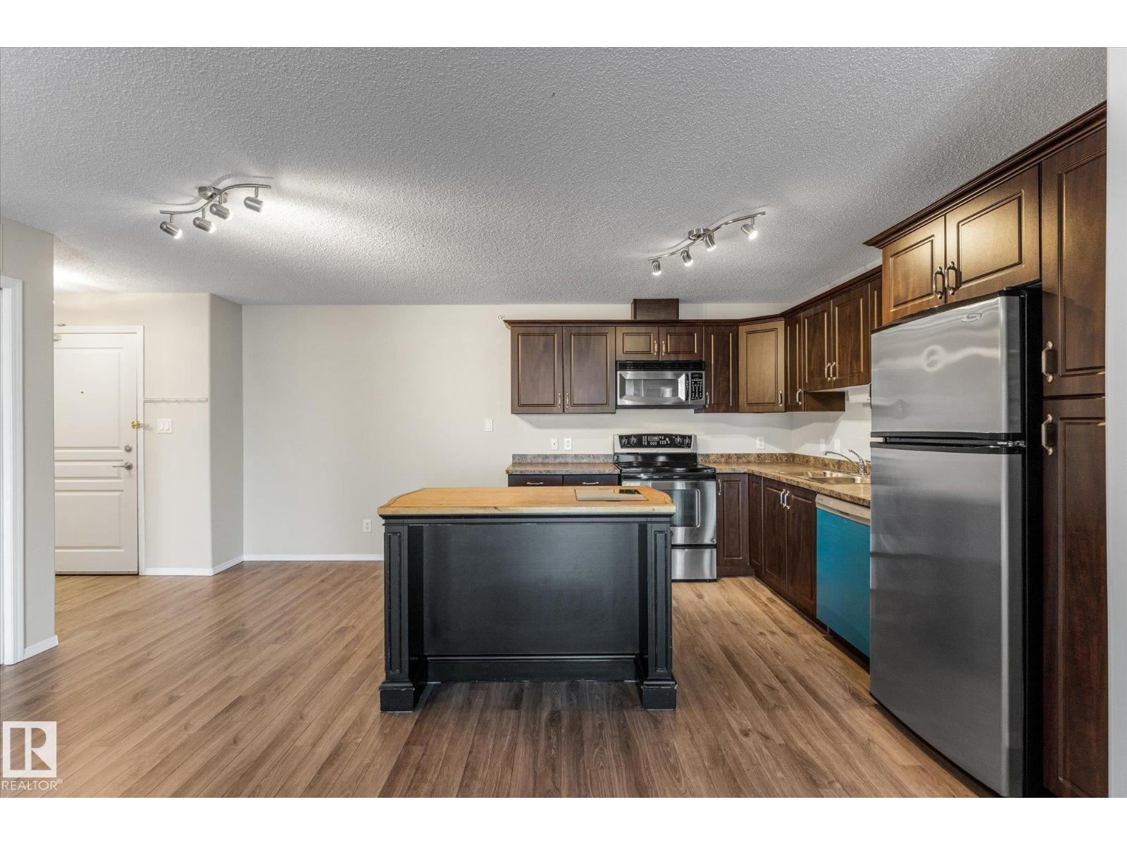 #409 16035 132 ST NW, Edmonton