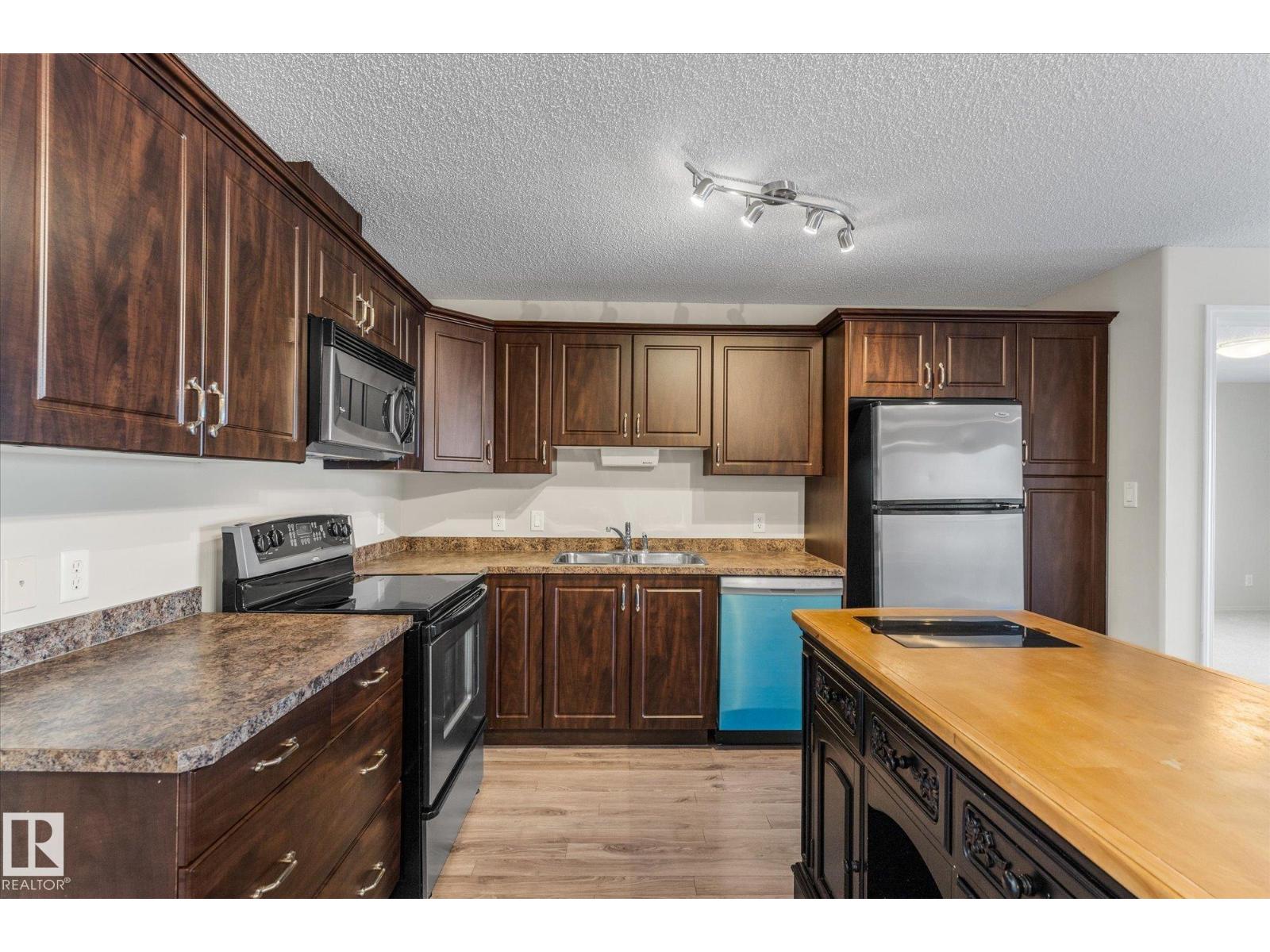 #409 16035 132 ST NW, Edmonton