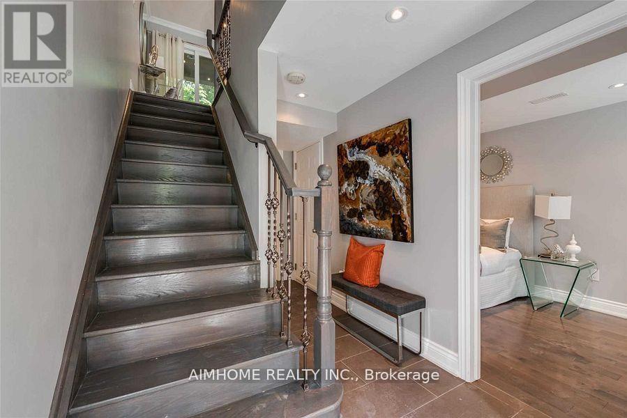 TH#2 - 360 R DUNDAS STREET E - Photo 4 of 22, Toronto (Moss Park), Ontario