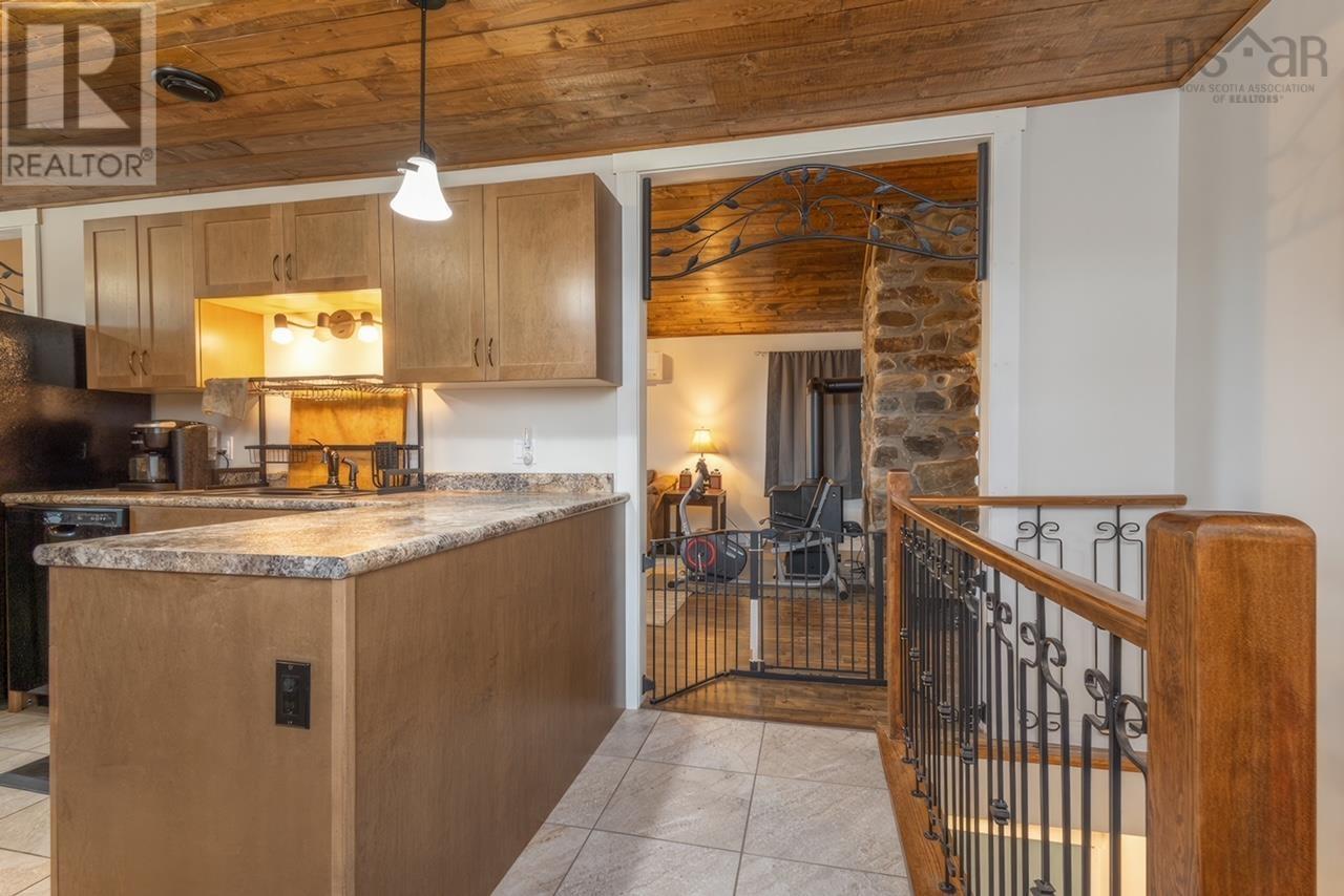 Property 20 of 35 of 62 Lake Doucette Road